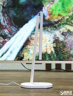 一個神奇的球,這就是首款兒童無屏電視!